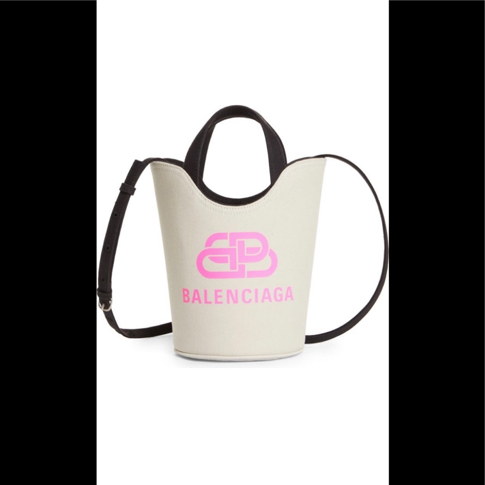 Balenciga extra small wave canvas tote